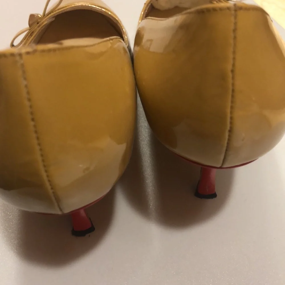 Kate Spade Patent Heels-Tan - Picture 8 of 12